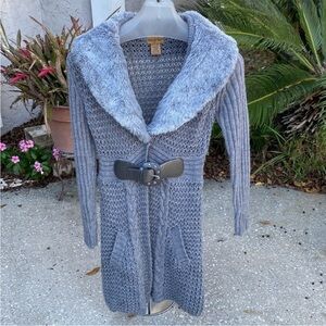Midnight Velvet Gray Cardigan with Faux Fur Collar